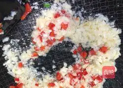 Illustration of how to make open-back shrimp with minced garlic 7