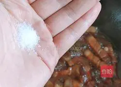 Classic braised pork recipe 11