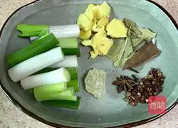 Illustration of Braised Chicken Feet 3