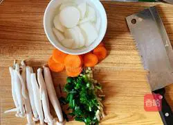 Illustration of home-style braised pork ribs 5