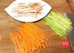 Sichuan - Illustration of how to make garlic white meat 5