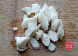 Illustration of how to make broccoli, yam and egg custard 6