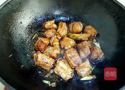 Home-style Braised Pork Ribs and Potatoes Recipe Illustration 7