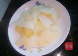 Illustration of how to make fried meat and potatoes 5