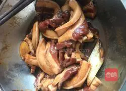 Illustration of how to make rice noodles and meat with the taste of childhood 4