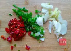 Illustration of spicy potato chicken nuggets 4