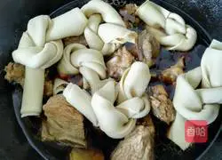 Illustration of how to make louvered roasted pork 7