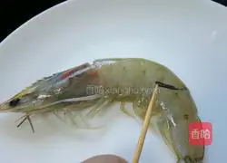 Illustration of braised prawns 2