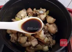 Illustration of braised pig's feet 16