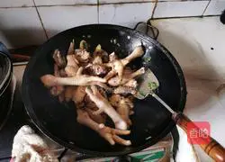 Braised Chicken Recipe Illustration 3