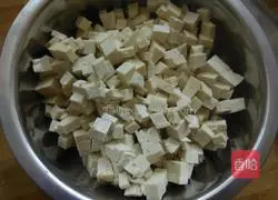 Illustration of how to make mushroom and tofu 3