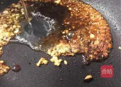 Illustration of how to make steamed abalone with garlic 5