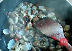 Illustration of Stir-fried Spicy Huaha 9