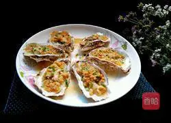 Illustration of how to make garlic oysters 20