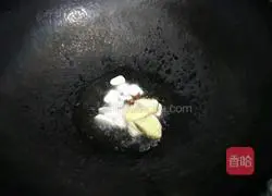 Illustration of braised chicken wing roots 3