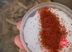 Illustration of how to make stir-fried pork with oyster mushrooms 13