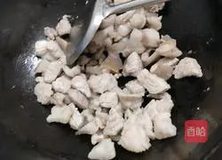 Illustration of how to make pork belly and braised eggs 3