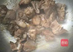 Illustration of braised pork ribs and braised eggs 5