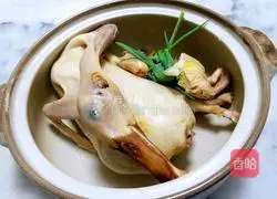 Illustration of how to make whole duck and carrot soup 4