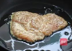 Lemon Fried Chicken Steak Recipe Illustration 5