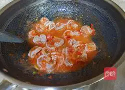 Illustration of how to make tomato shrimp balls 9