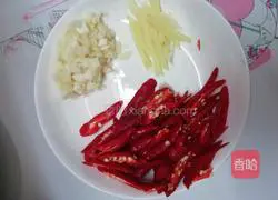 Illustration of how to stir-fry pig heart 2