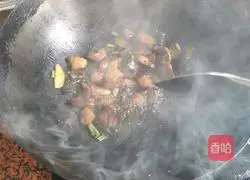 Illustration of how to cook braised pork with potatoes 4