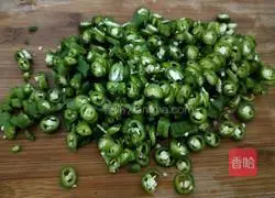 Stir-fried Eggs with Threaded Peppers#Summer Refreshing Light Food#Recipe Illustration 3