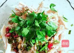 Illustration of how to make cold shredded chicken breast 5