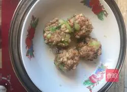 Steamed rapeseed meat Illustration of how to make pills 6