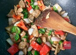 Illustration of how to stir-fry pork liver 17