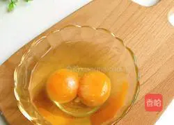 Illustration of how to make meat egg pancakes 7