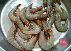 Spicy Spicy Illustration of how to make pot shrimp 1