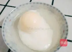 Illustration of how to make steamed poached eggs 8