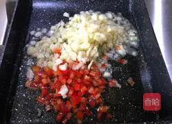 Illustration of how to steam small seafood 5