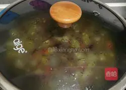 Illustration of how to make curry chicken rice 12