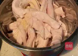 Illustration of how to make braised beef tendon 1