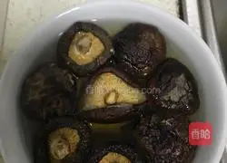 Illustration of how to make potato-roasted chicken nuggets 1