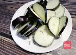 #Hebei cuisine# Fried eggplant box recipe illustration 8