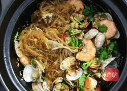 Illustration of how to make happy 60-year-old vermicelli pot 8