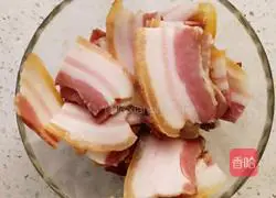 Bacon Illustration of how to make fried peppers 1