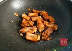 Illustration of how to make sweet and sour pork ribs 6