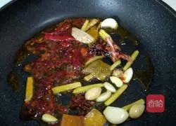 Illustration of how to make spicy curry razor clams 5