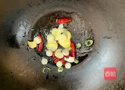 Illustration of how to make spicy fried octopus legs 5