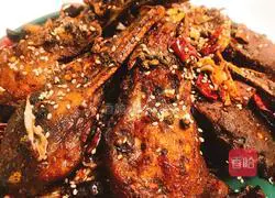 Illustration of how to make crispy duck skull 13