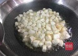 Illustration of how to make Chaoshan Baozi 5