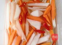 Illustration of how to make spicy and sour pig heart 5