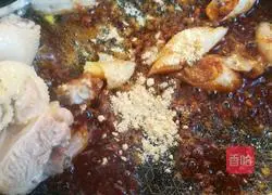 Yellow Braised Chicken Recipe Illustration 11