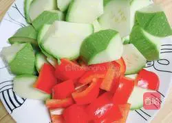 Illustration of how to make teriyaki chicken breast stuffed with vegetables and skin 2