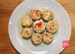 Illustration of how to make garlic steamed mouth grinder 12